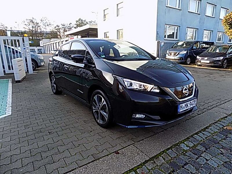 Nissan Leaf Tekna 62kWh 218PS MY20 8fach Bose LED Klima Navi