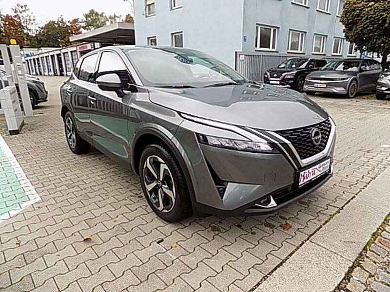 Nissan Qashqai N-Connecta 1.3 DIG-T MHEV 158PS AT (A) Klima Navi