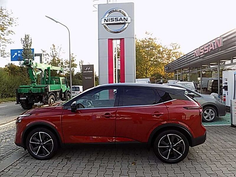 Nissan Qashqai Tekna+ 1.3 DIG-T 4x4 MHEV 158PS AT (A) Klima Navi