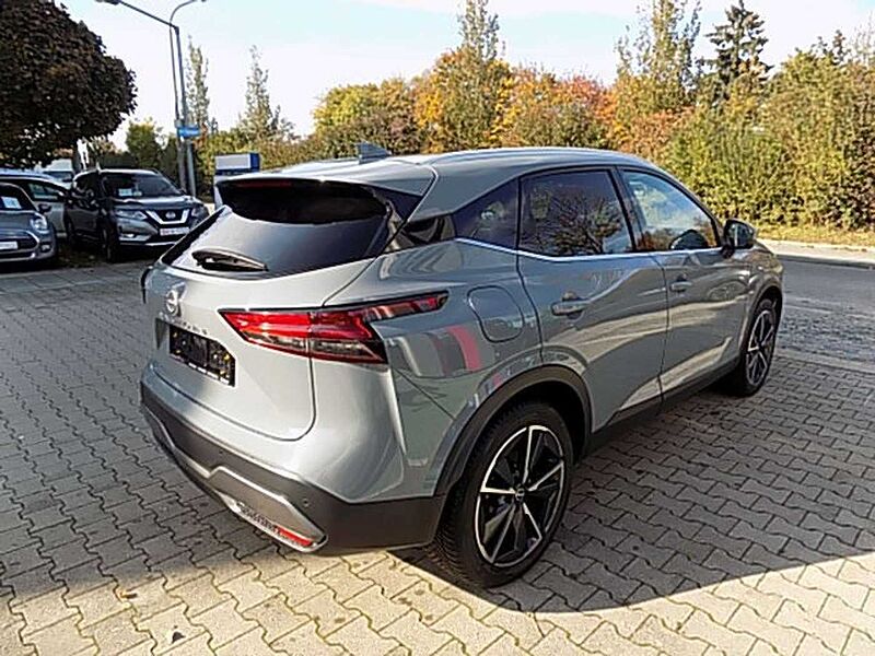 Nissan Qashqai Tekna 1.3 DIG-T 4x4 MHEV 158PS AT Desing Paket