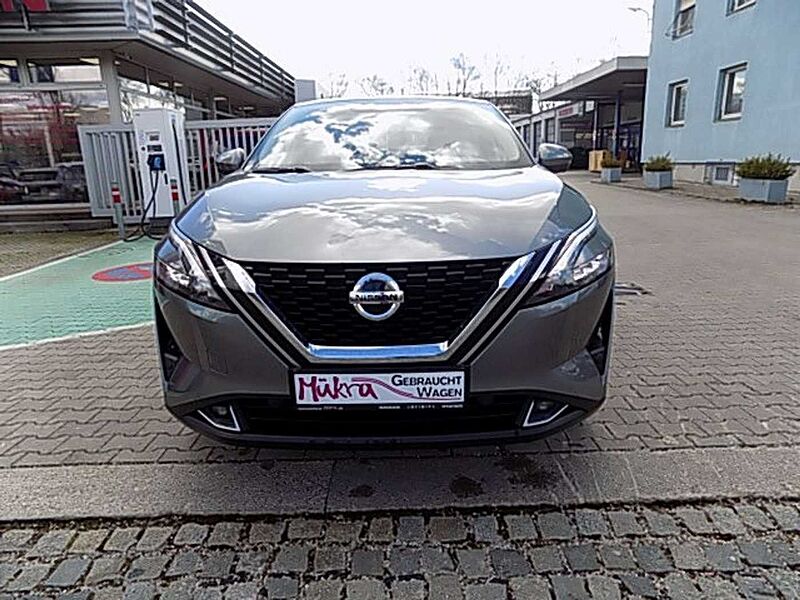 Nissan Qashqai Acenta 1.3 DIG-T MHEV 140PS MildHybrid 6-Gang