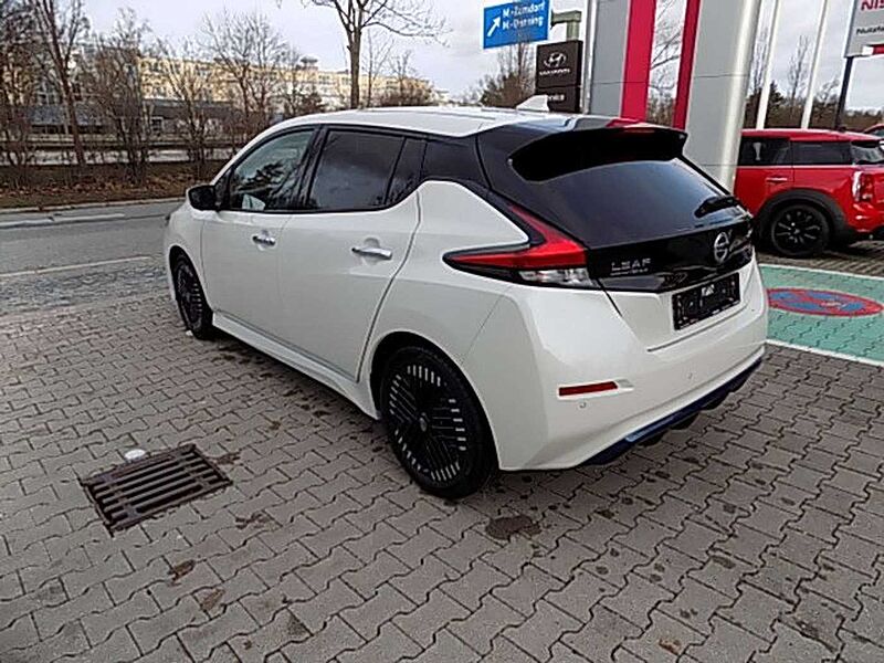 Nissan Leaf Tekna ZE1 MY21 40kWh 150PS Inkl. Wartung in Tekna